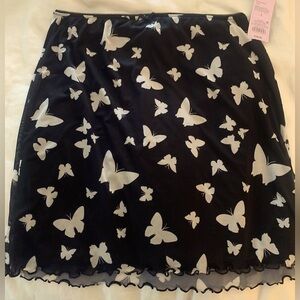 NWT Wild Fable Women’s Skirt, Blue w/Butterfly Pattern, Approx 17” L; Size L